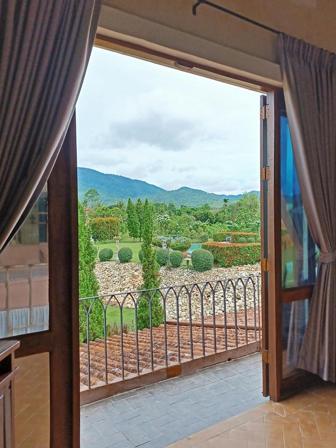 La Toscana Suan Phueng Exterior foto