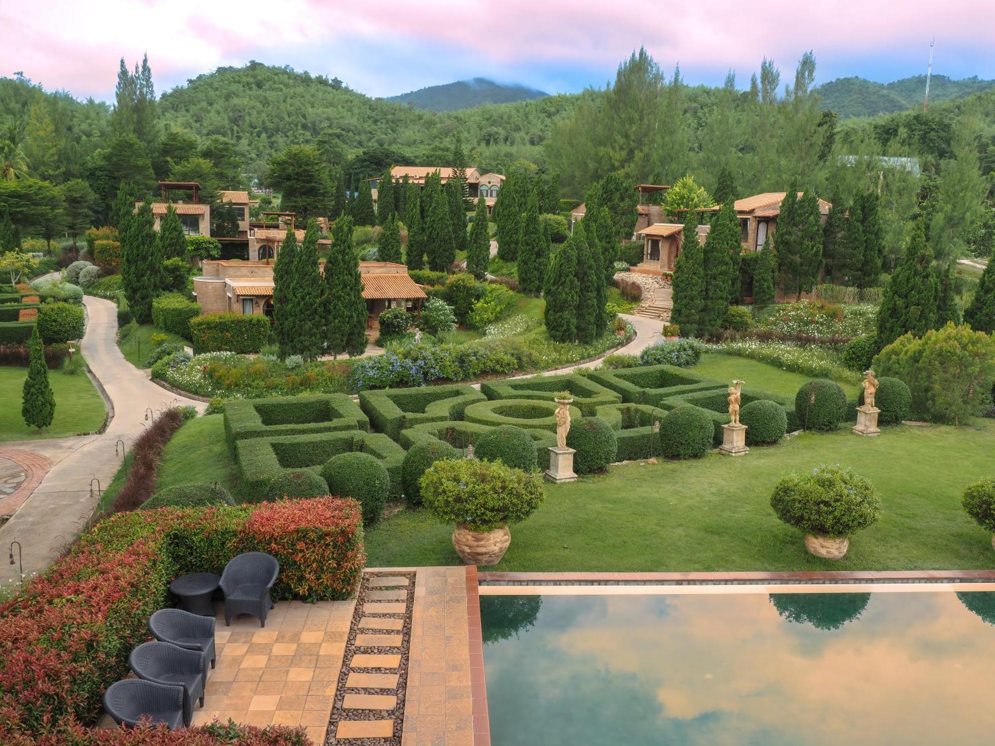 La Toscana Suan Phueng Exterior foto